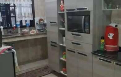 Imagem 8: Casa na Cohama. Piscina, Churrasqueira, Varandae1 Vaga na garagem