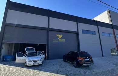 Imagem: O depósito possui 1.021m² de Área e está localizado em