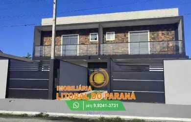 Imagem: A casa possui 3 Dormitórios, 2 Banheiros, 1 Vaga na garagem