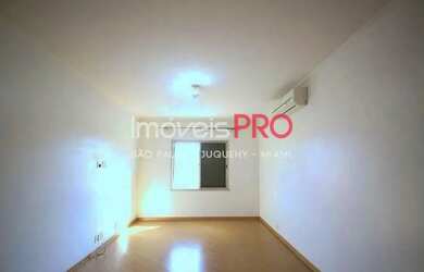 Imagem 11: Casa no Campo Belo. Churrasqueira, Varanda, 230m² de Áreae4 Vagas na...