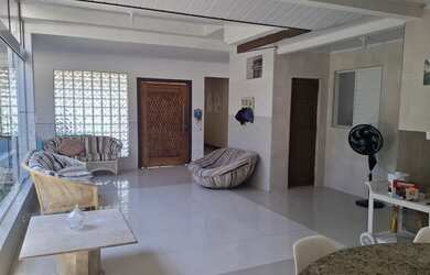 Imagem 14: Casa de veraneio. Churrasqueira, Acomodam 12 pessoas, 4 Vagas na garageme4...