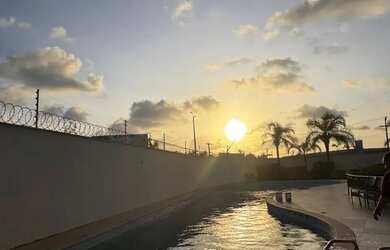 Imagem: O apartamento possui 3 Dormitórios, 2 Banheiros, 2 Vagas na