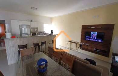 Imagem: Casa com 2 dormitórios à venda, 66 m² por R$ 330.000,00