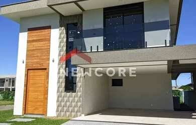 Imagem: A casa em condomínio possui 3 Dormitórios, 4 Banheiros, 2