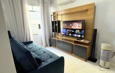 Imagem: O apartamento possui 1 Dormitório, Acomodam 5 pessoas, 1 Vaga