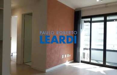 Imagem: O apartamento possui 1 Dormitório, 1 Banheiro, 42m² de Área