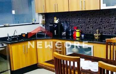 Imagem: A casa possui 3 Dormitórios, 5 Banheiros, 3 Vagas na garagem