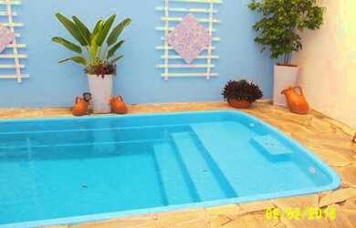 Imagem: A casa em condomínio possui 2 Dormitórios, 2 Vagas na garagem