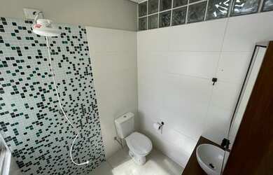 Imagem: O apartamento possui 1 Dormitório, 1 Banheiro, 40m² de Área