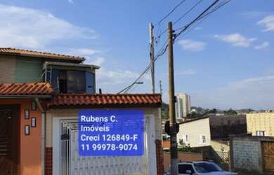 Imagem: A casa possui 3 Dormitórios, 3 Banheiros, 185m² de Área