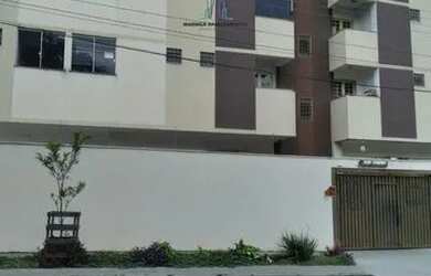 Imagem: A kitnet possui 1 Dormitório, 1 Banheiro, 1 Vaga na garagem