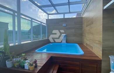 Imagem: O apartamento na cobertura possui 4 Dormitórios, 5 Banheiros