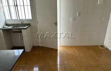 Imagem: A casa possui 2 Dormitórios, 1 Banheiro, 70m² de Área e