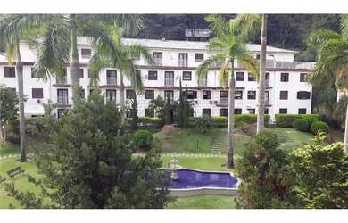 Imagem: Cobertura à Venda no Condominio Lagos de Itaipava, 187 m²