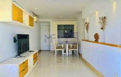 Imagem: O apartamento possui 3 Dormitórios, 2 Banheiros, 2 Vagas na