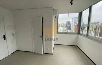 Imagem: O apartamento para alugar possui 1 Dormitório, 1 Banheiro e