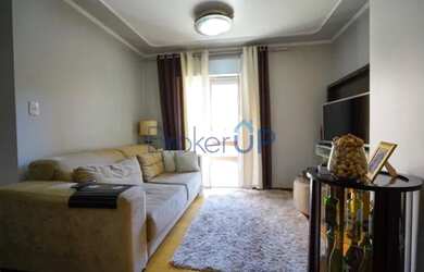 Imagem: O apartamento possui 3 Dormitórios, 1 Banheiro, 1 Vaga na garagem