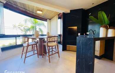 Imagem: O apartamento possui 4 Dormitórios, 5 Banheiros, 2 Vagas na