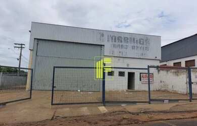 Imagem: O depósito possui 480m² de Área e está localizado em Vila