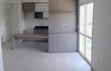 Imagem: O apartamento possui 1 Dormitório, 1 Banheiro, 1 Vaga na garagem