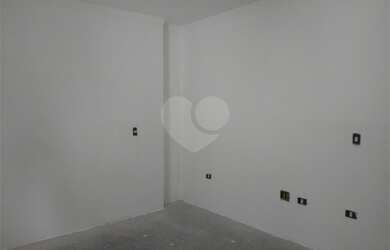 Imagem 15: Sobrado para venda tem 195 metros quadrados com 3 quartos em Jardim Guapira...