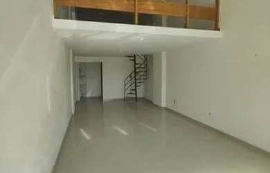 Imagem 7: Loja Praia Campista c/ 76m² de frente para o mar, mezanino, banheiro