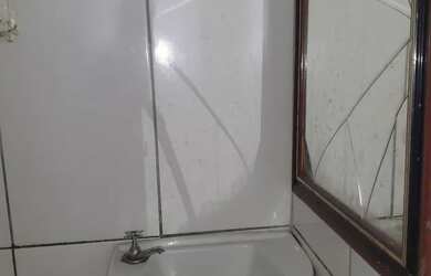 Imagem 7: Alugo Quarto com banheiro e móveis