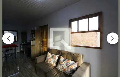 Imagem: A casa possui 3 Dormitórios, 2 Banheiros, 3 Vagas na garagem