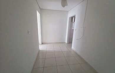 Imagem: A casa possui 1 Dormitório, 1 Banheiro, 50m² de Área e está