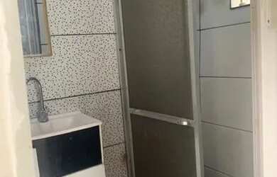 Imagem: A casa possui 2 Dormitórios, 2 Banheiros e está localizado