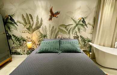 Imagem: O apartamento possui 2 Dormitórios, 3 Banheiros, 2 Vagas na