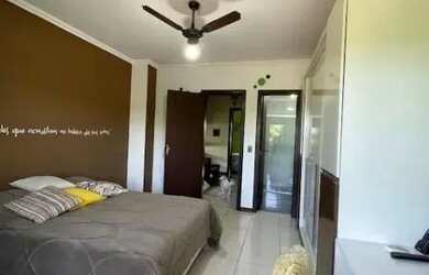 Imagem 10: Casa em Porto Alegre, no bairro Hípica, com 3 dormitório s , e 3 banheiros,...