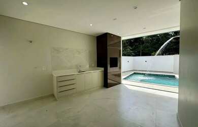 Imagem 14: Casa em Condomínio para Venda em Manaus, Ponta Negra, 4 dormitórios, 4 suítes, 6 banheiros