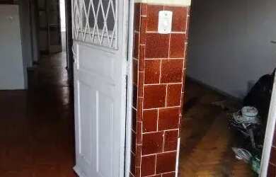 Imagem: O apartamento possui 2 Dormitórios, 1 Banheiro, 80m² de Área