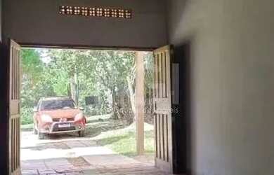 Imagem 11: Casa em Porto Alegre, no bairro Hípica, com 2 dormitório s , e 2 banheiros,...