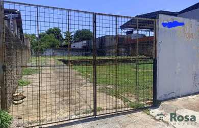 Imagem: O terreno possui 720m² de Área e está localizado em Centro