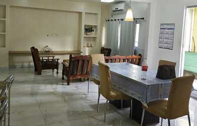 Imagem 16: Ótima casa com 4 suite, uso residencial ou comercial