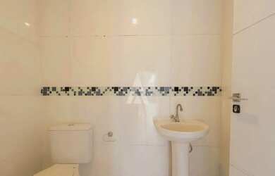 Imagem 11: Casa com 2 suítes à venda no bairro Comasa em Joinville-SC. Valor R$690.000,00