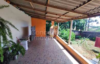 Imagem 4: Residência Com Amplo Terreno - Contorno