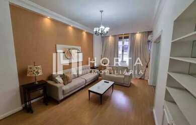 Imagem: O apartamento possui 2 Dormitórios, 3 Banheiros, 2 Vagas na