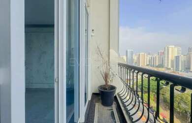 Imagem: O depósito possui 4 Vagas na garagem, 188m² de Área e está