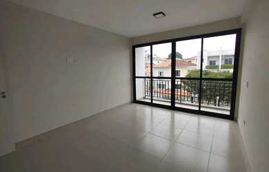 Imagem: O apartamento possui 1 Dormitório, 1 Banheiro, 37m² de Área