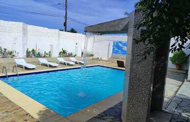 Imagem: A pousada chalé possui 5 Dormitórios, Acomodam 20 pessoas