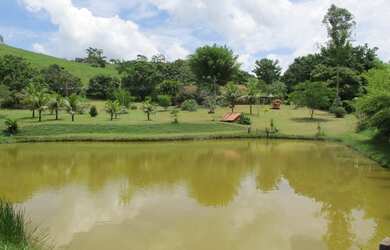 Imagem: A fazenda possui Imóvel novo, Churrasqueira, Piscina, Área