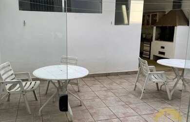 Imagem 8: Casa no Embaré. Churrasqueira, Varanda, Área de serviçoe210m² de Área