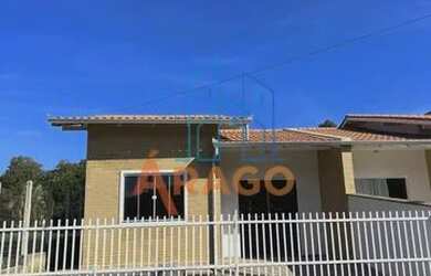 Imagem: A casa possui 2 Dormitórios, 1 Banheiro e 57m² de Área e