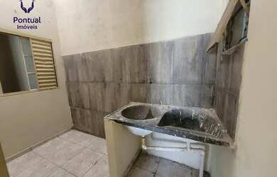 Imagem: A casa possui 2 Dormitórios, 1 Banheiro, 50m² de Área e