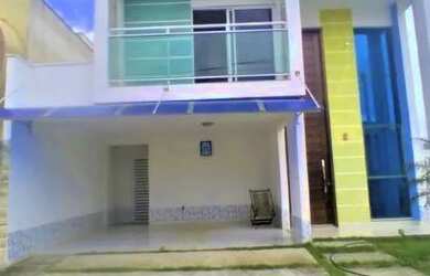 Imagem: A casa possui 4 Dormitórios, 4 Banheiros, 2 Vagas na garagem