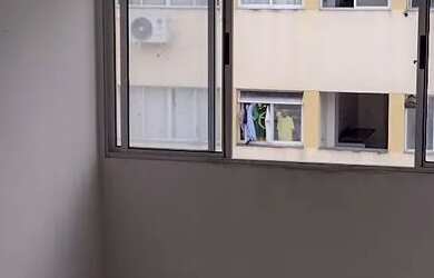 Imagem: O apartamento possui 2 Dormitórios, 1 Banheiro e está localizado