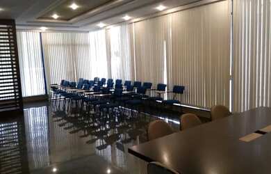 Imagem 5: Sala Bigorrilho 47m2+garag+porcelanato+banheiro+port24h+3elev+salareuinao